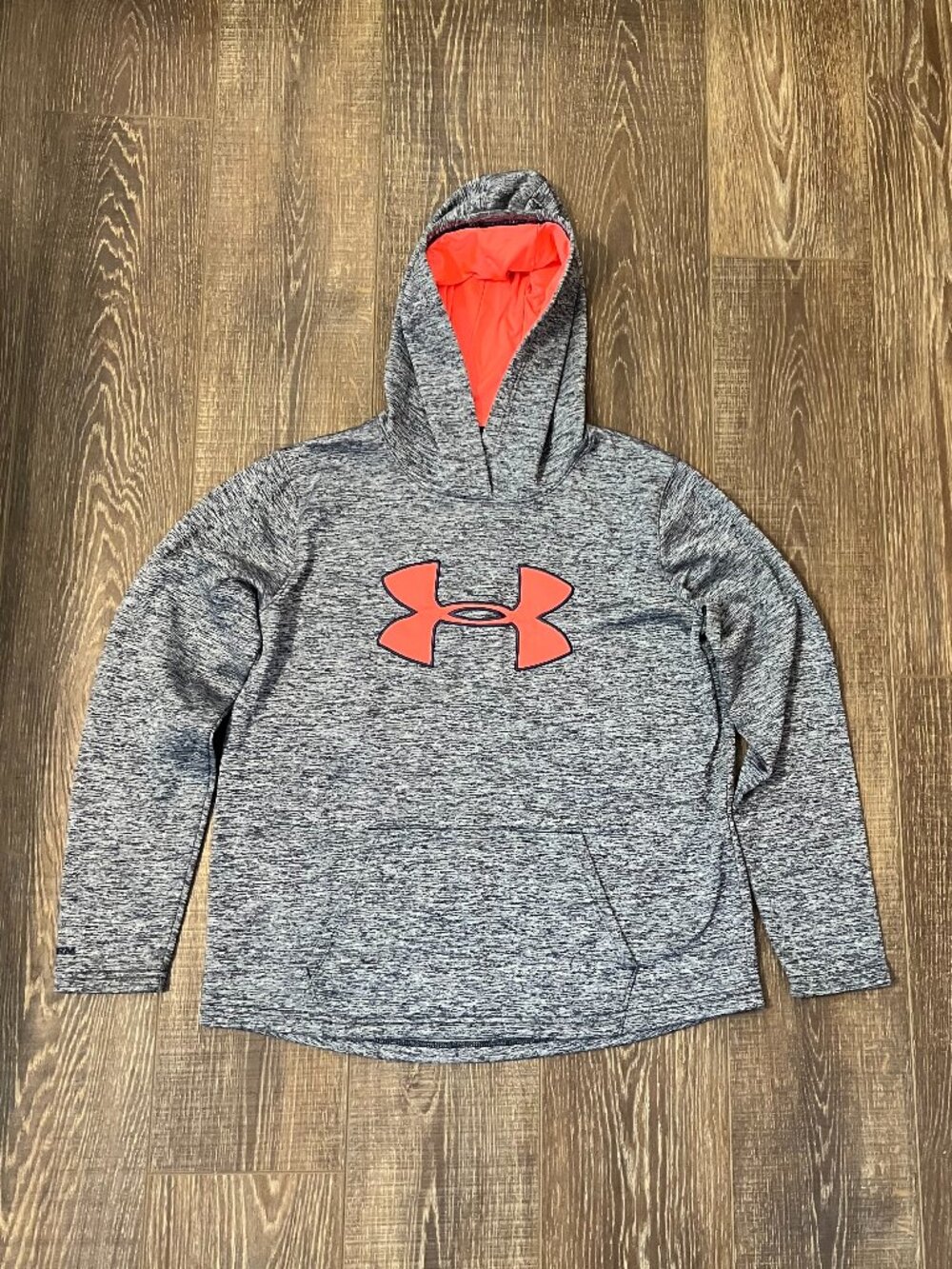 Under Armour Sweatshirt – M